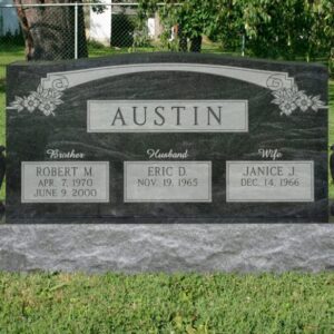 Assorted Serpentine Monument for Triple graves