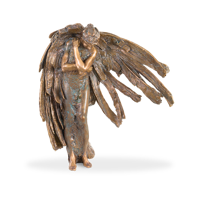 Mourning angel standing